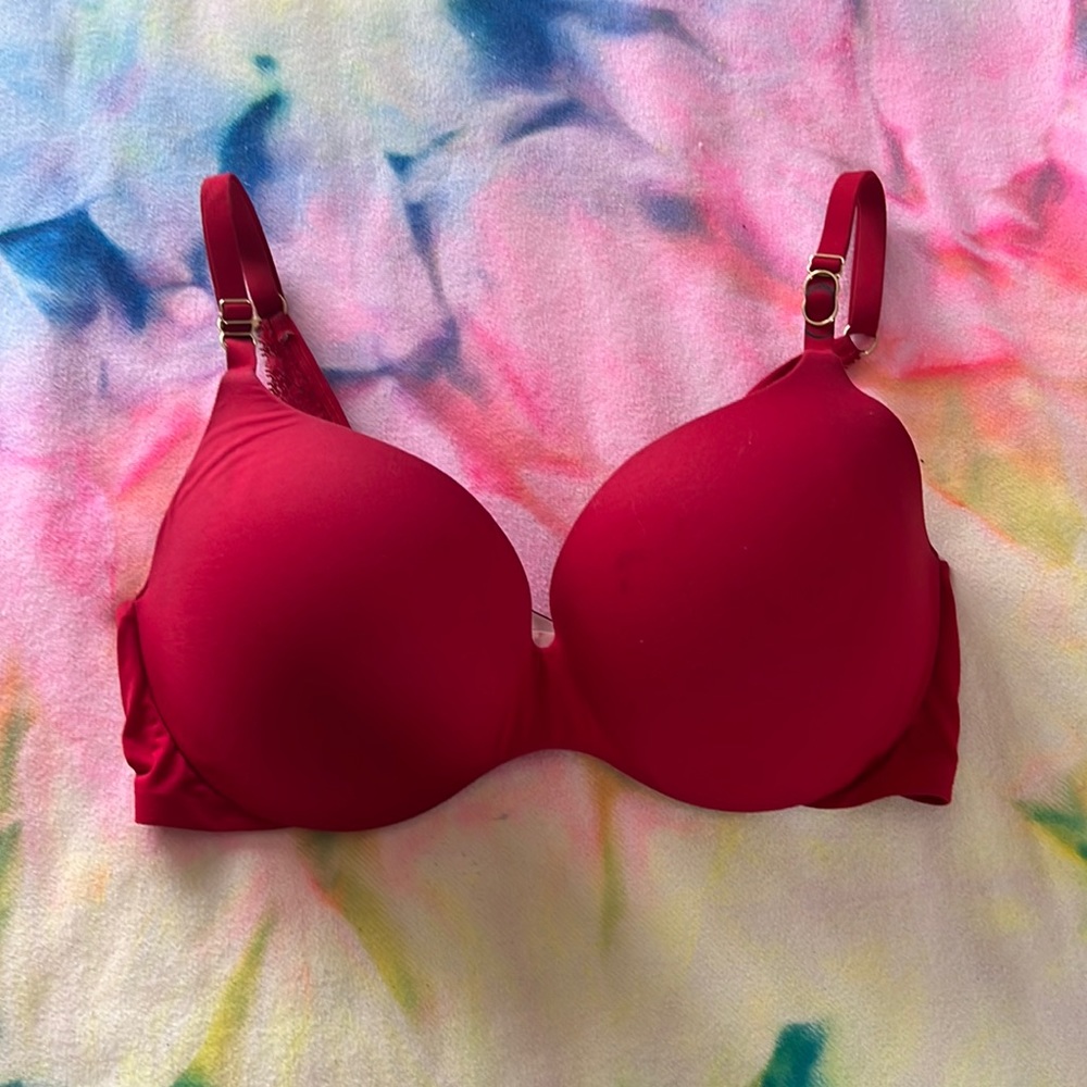 34DD Bra Victoria’s Secret